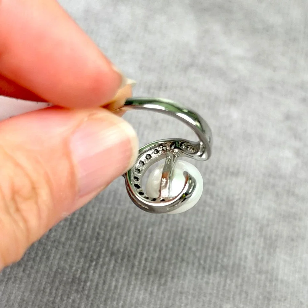 Sterling Silver White Pearl CZ Bypass Halo Cocktail Ring Fairycore Size 6.5